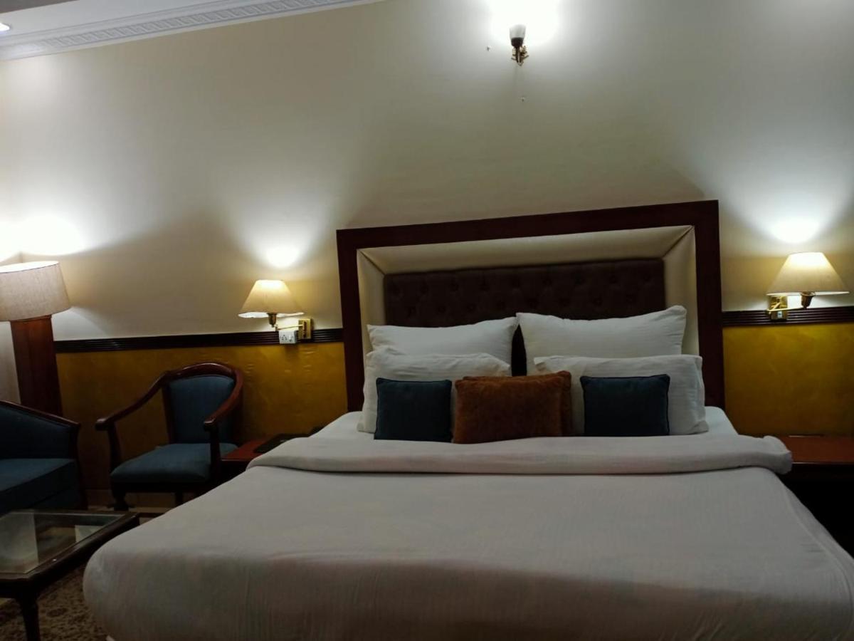 Corporate Hotel 3*