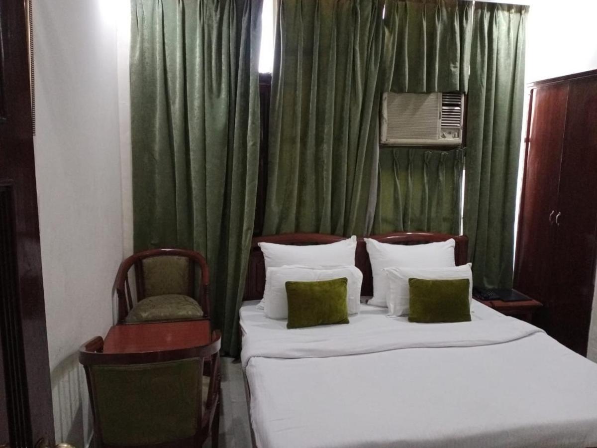 Hotel Corporate
