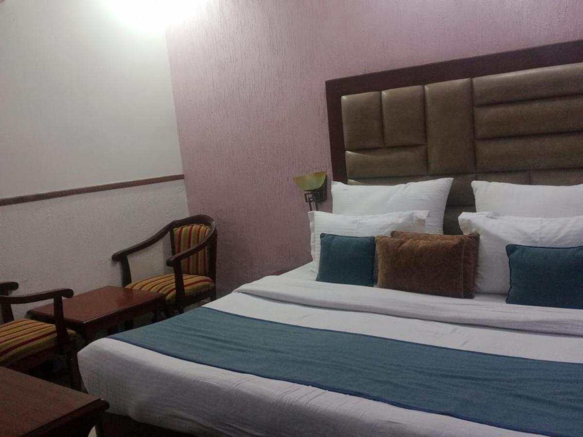 Hotel Corporate 3*